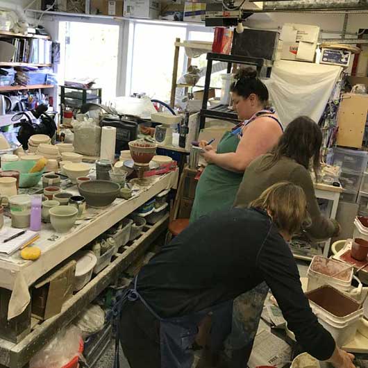 cori's clay class glazing day
